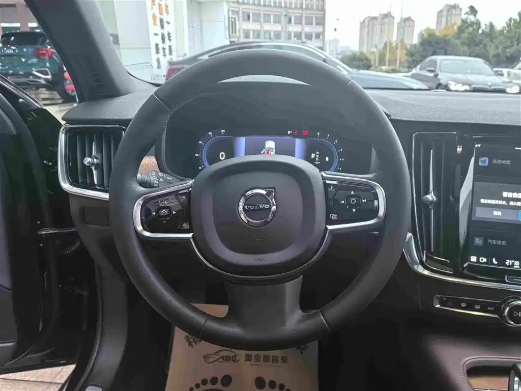 Volvo S90 2022 — фото 10