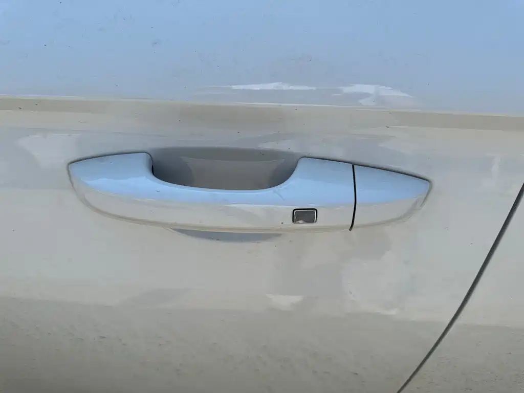 Geely Emgrand 2023