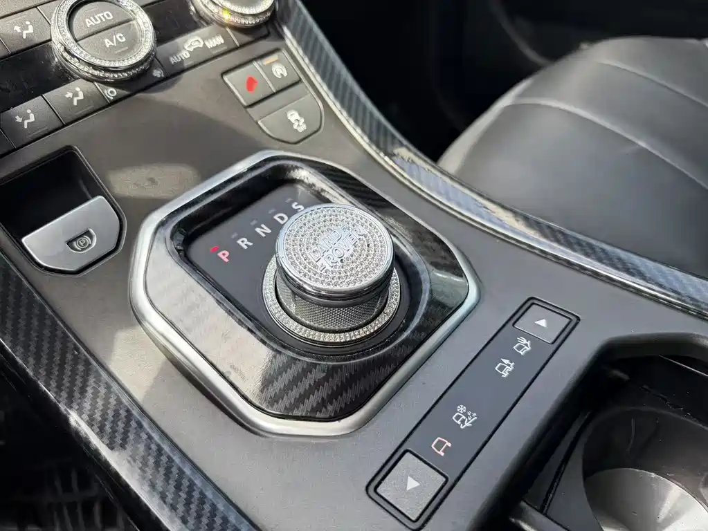 Land Rover Evoque 2016 — фото 14