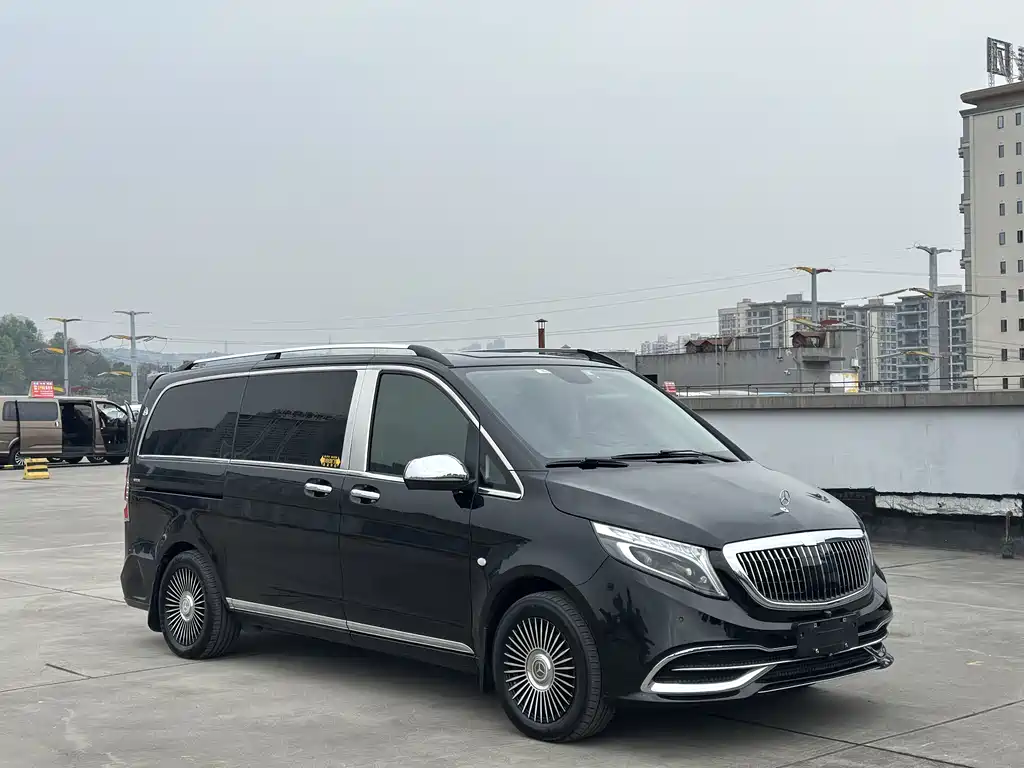 Mercedes-Benz V-Class 2019 — фото 3