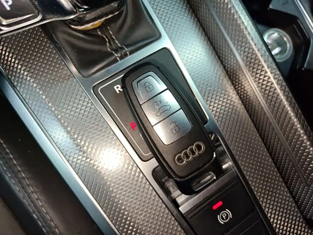 Audi A6L 2021 — фото 15