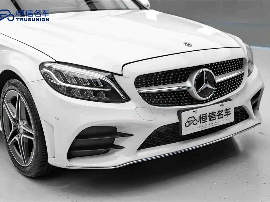 Mercedes-Benz C-Class 2019 — фото 9