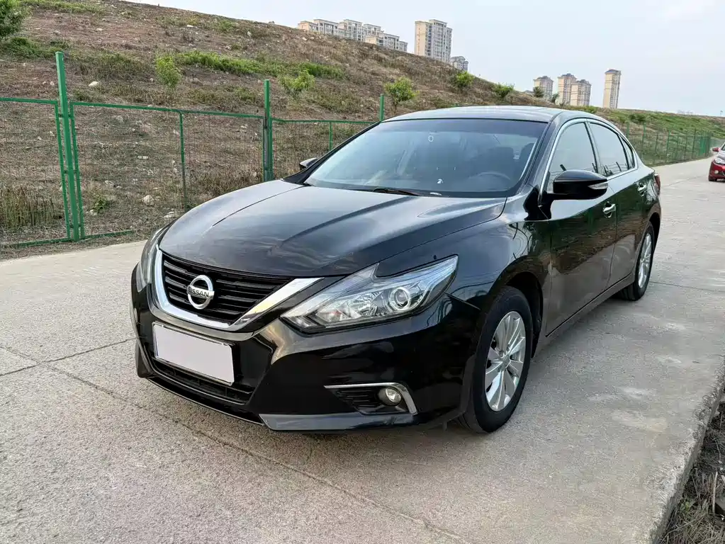 Nissan Teana 2018