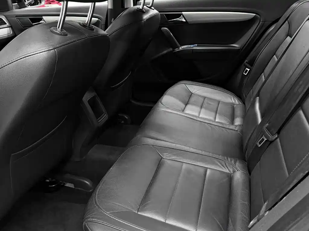 Volkswagen Lavida 2013 — фото 7