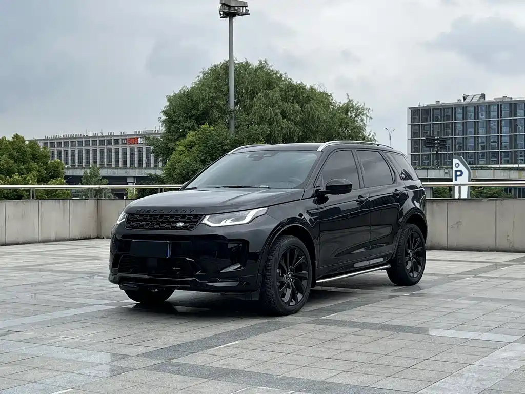 Land Rover Discovery Sport 2023