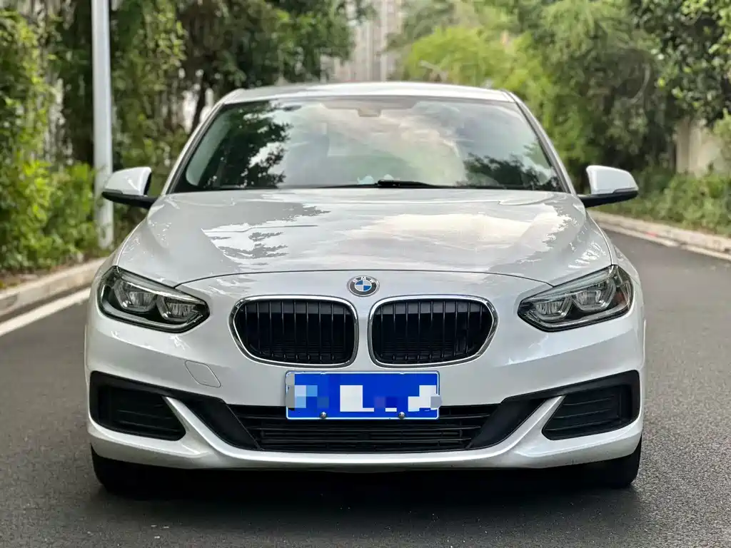 BMW 1 Series 2022