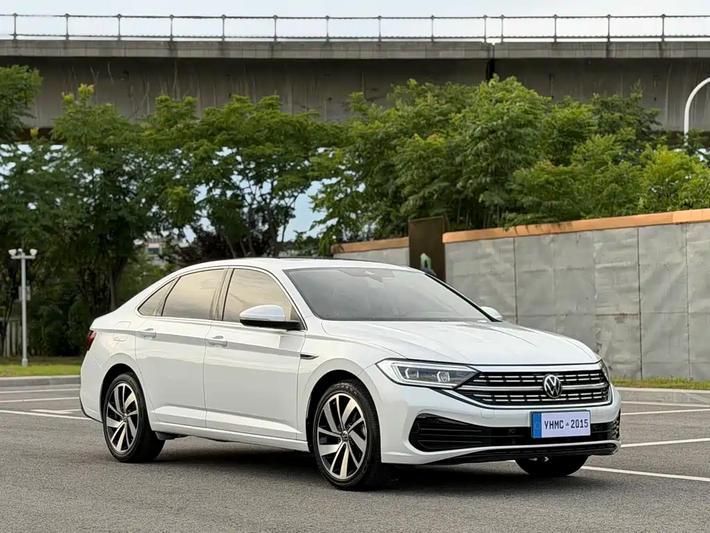 Volkswagen Sagitar 2023