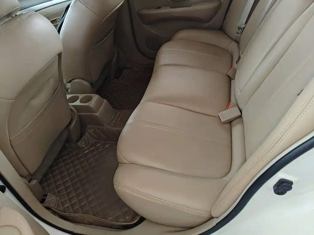 Nissan Sylphy 2016 — фото 14