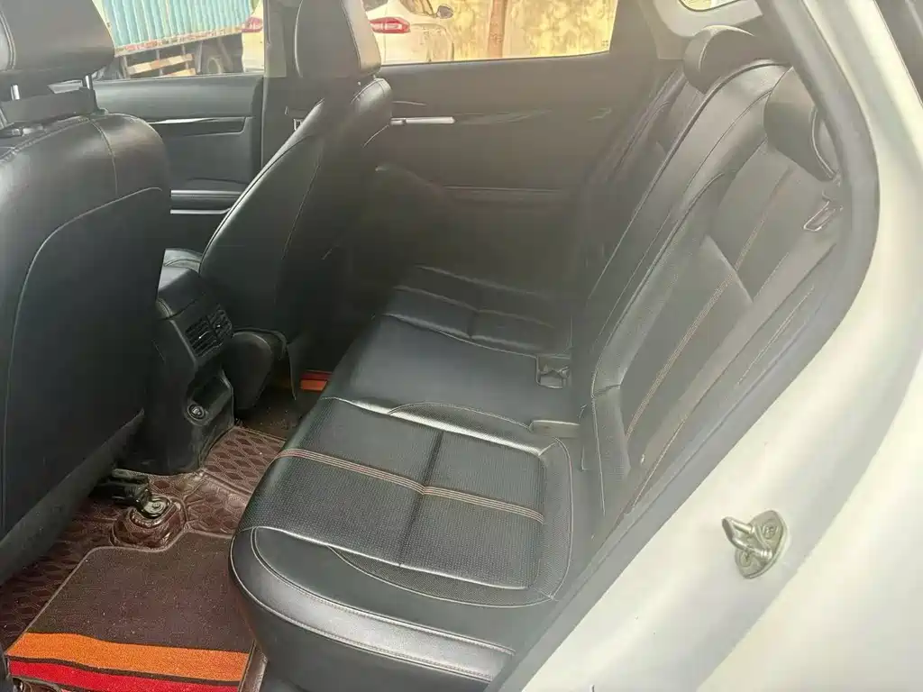 Kia KX3 2020