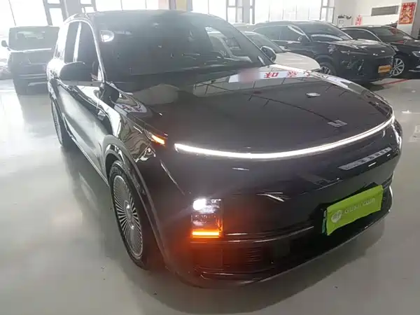 Li Auto L8 2023