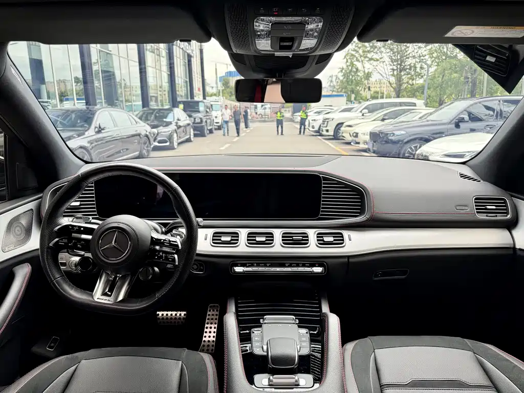 Mercedes-Benz GLE AMG 2025 — фото 21