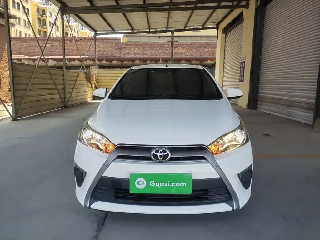 Toyota Yaris L 2016