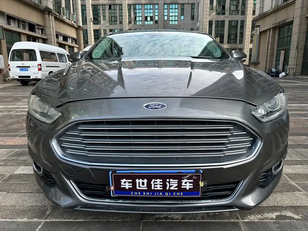 Ford Mondeo 2014 — фото 2