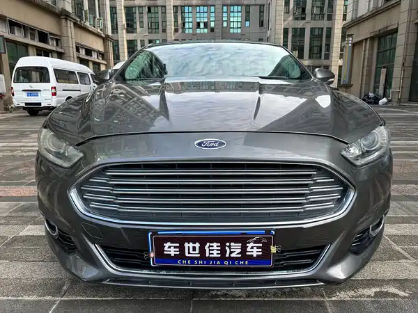 Ford Mondeo 2013