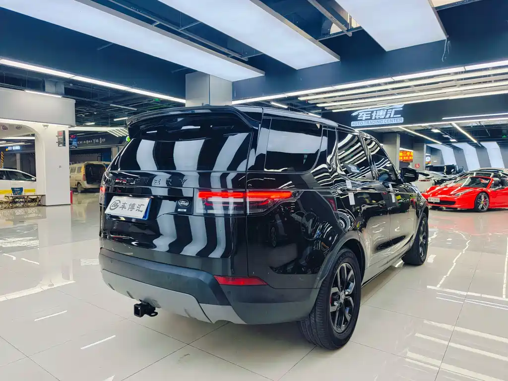 Land Rover Discovery 2019