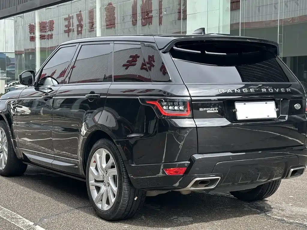 Land Rover Sport 2019 — фото 9