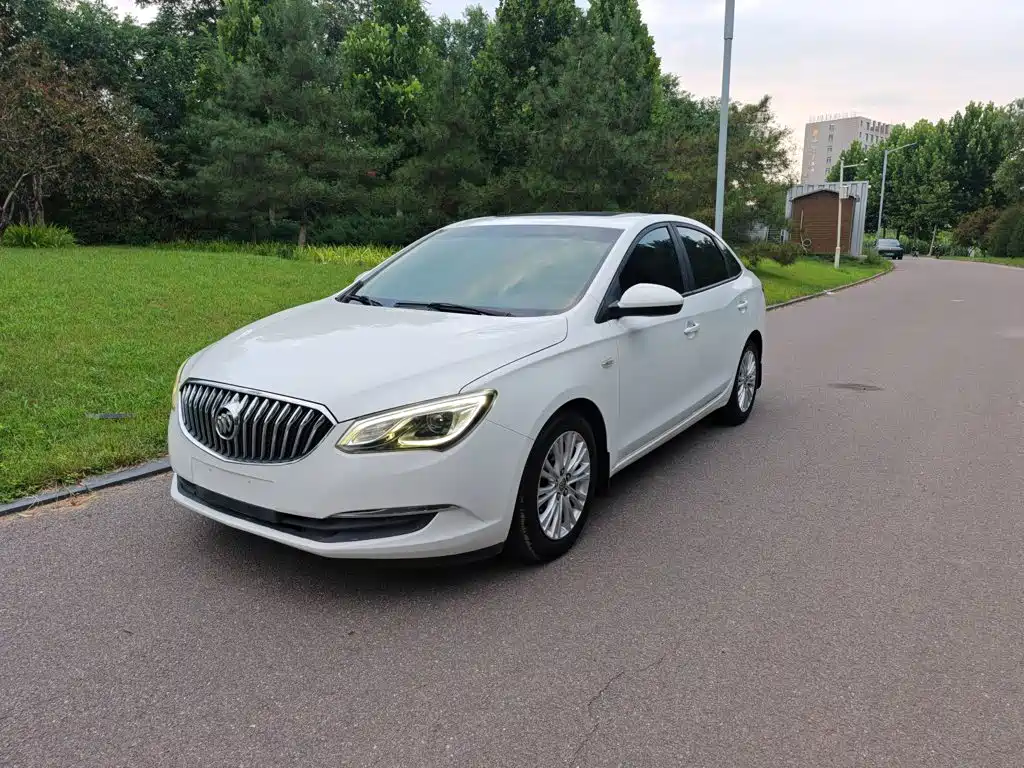 Buick Excelle 2015