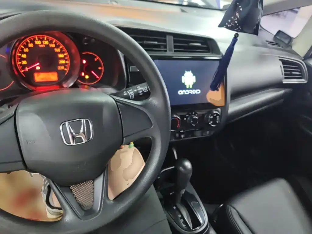 Honda Fit 2019 — фото 10
