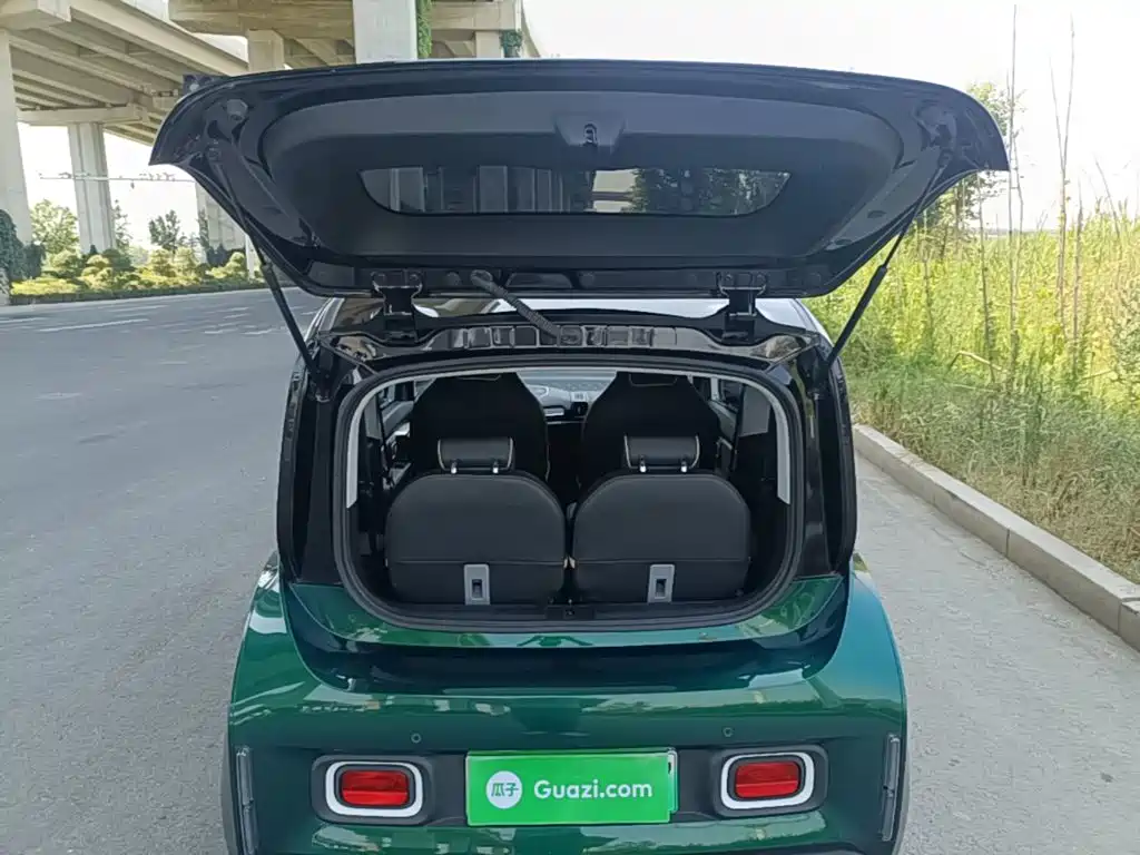 Baojun KiWi EV 2022 — фото 19