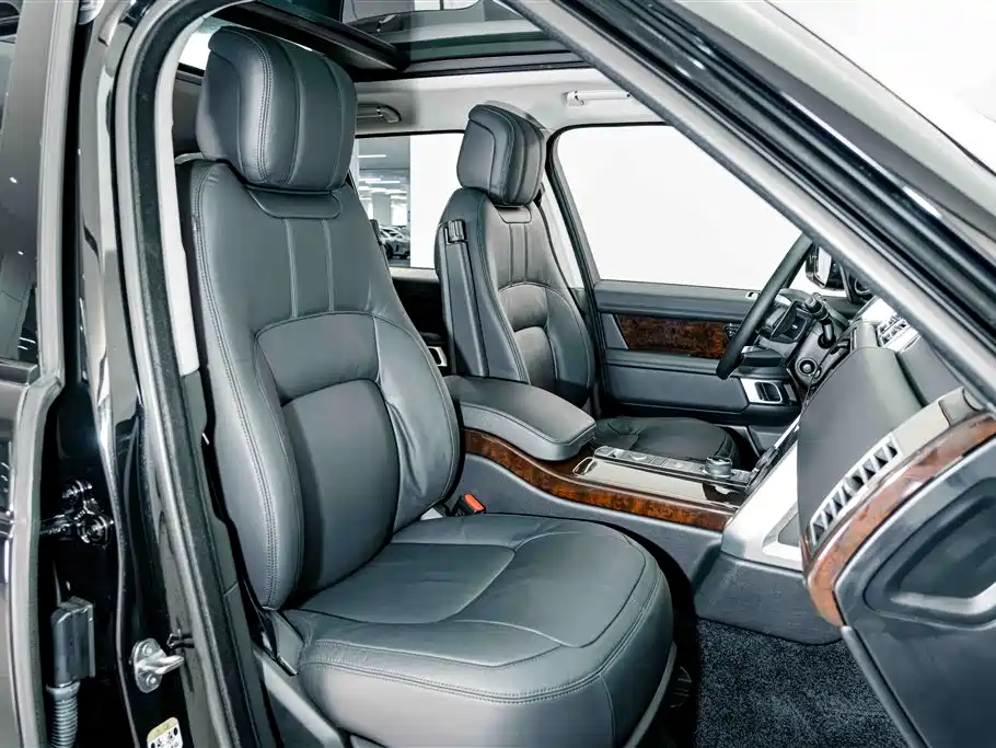 Land Rover Range Rover 2022 — фото 20