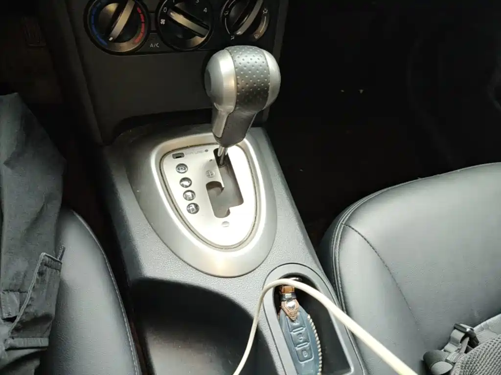 Nissan Qashqai 2015 — фото 14