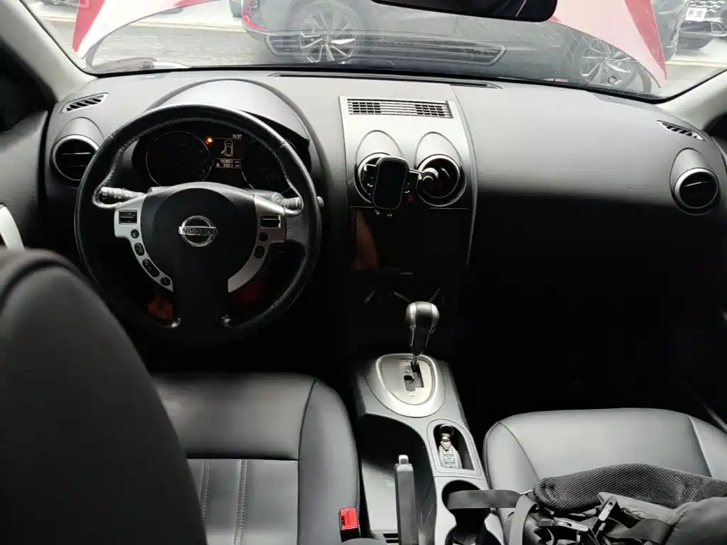 Nissan Qashqai 2015 — фото 10