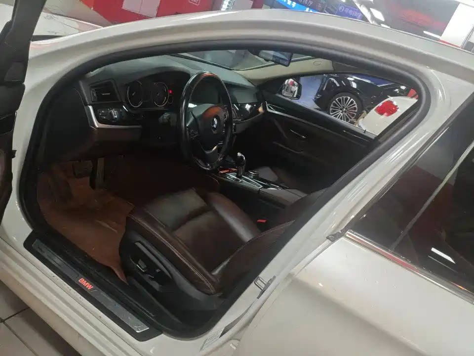 BMW 5 Series 2014
