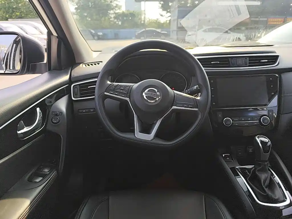 Nissan Qashqai 2022 — фото 11