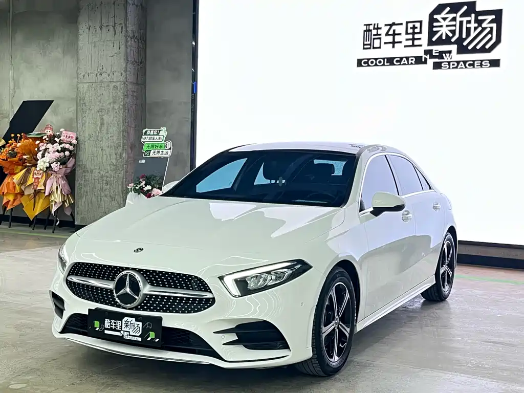 Mercedes-Benz A-Class 2023 — фото 1