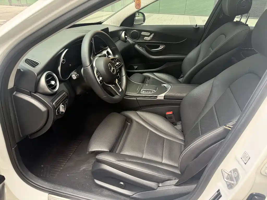 Mercedes-Benz C-Class 2021 — фото 10