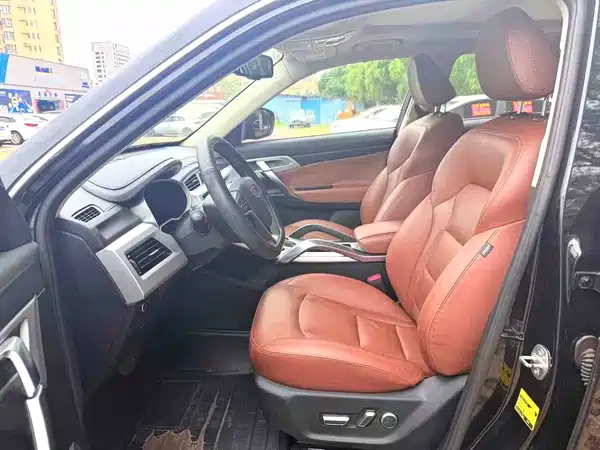 Geely Boyue 2016