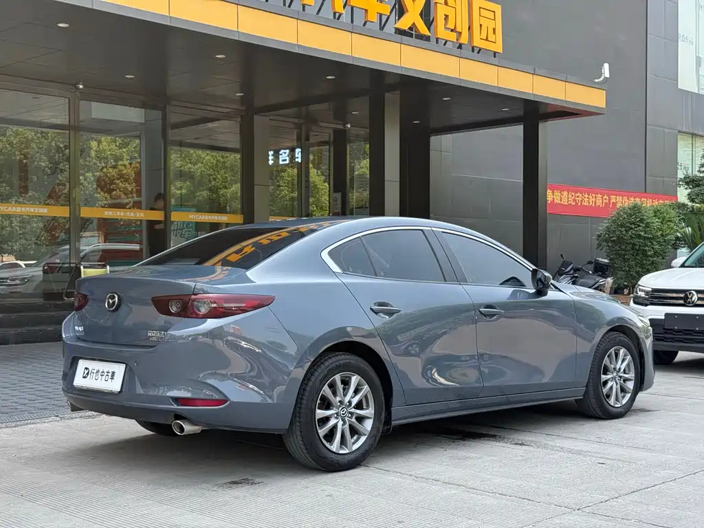 Mazda 3 Angkesela 2023
