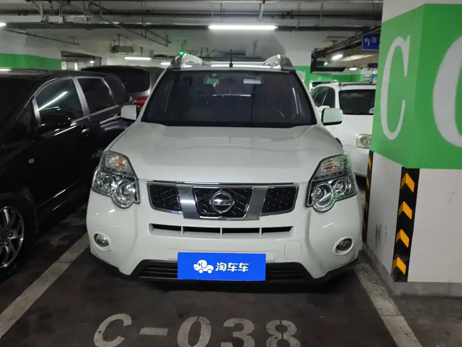 Nissan X-Trail 2013