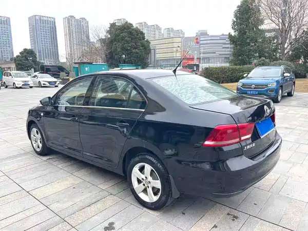 Volkswagen Santana 2015