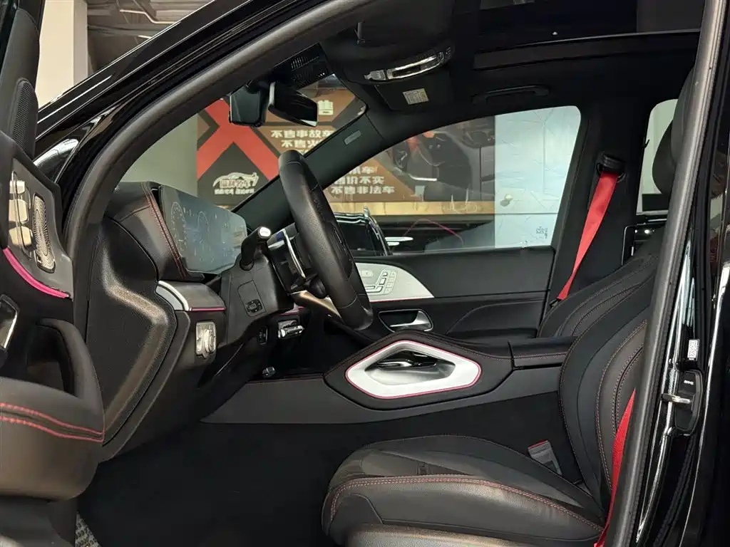 Mercedes-Benz GLE AMG 2025 — фото 10