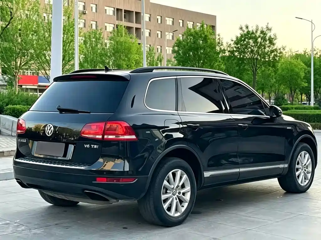 Volkswagen Touareg 2013