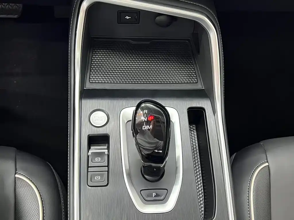 Haval H6 2023 — фото 12