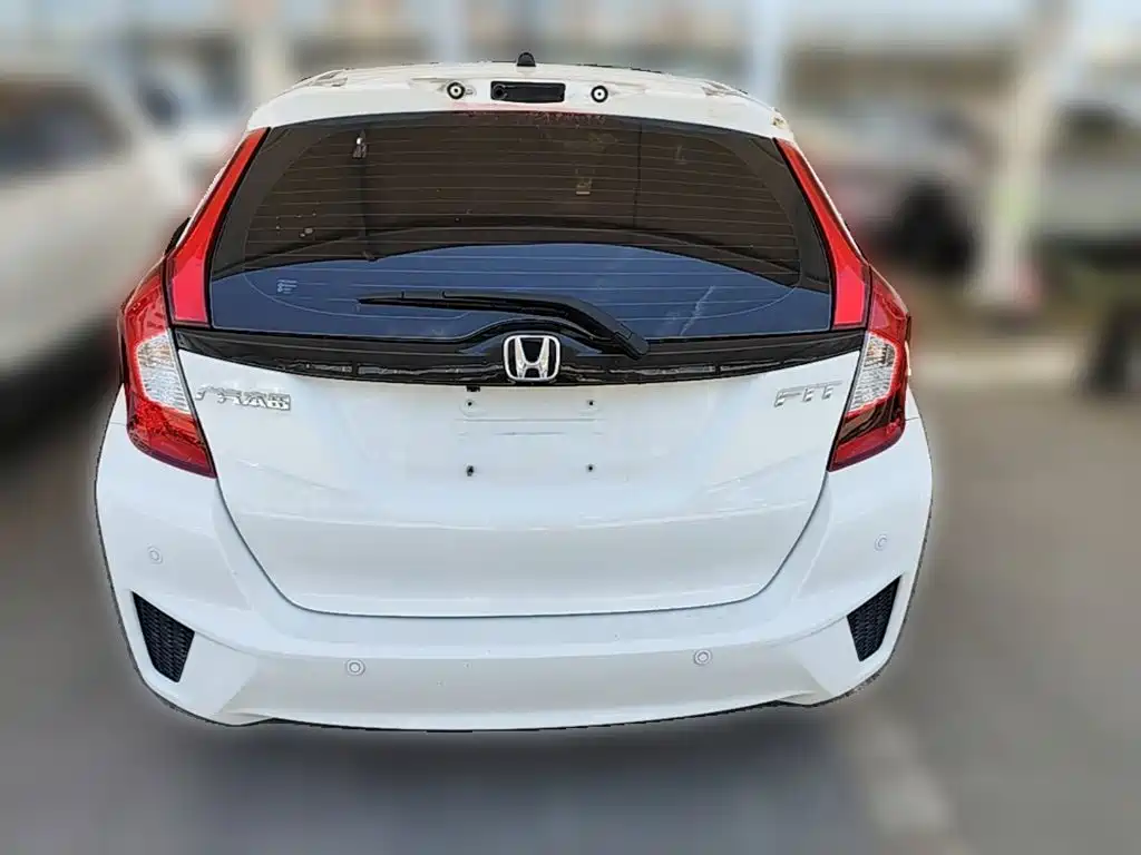 Honda Fit 2017 — фото 10