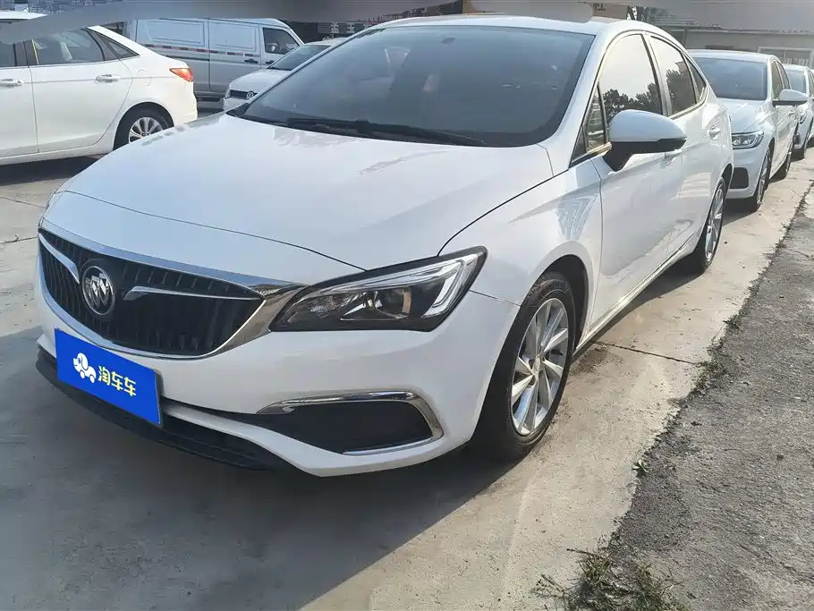 Buick Verano 2018 — фото 1