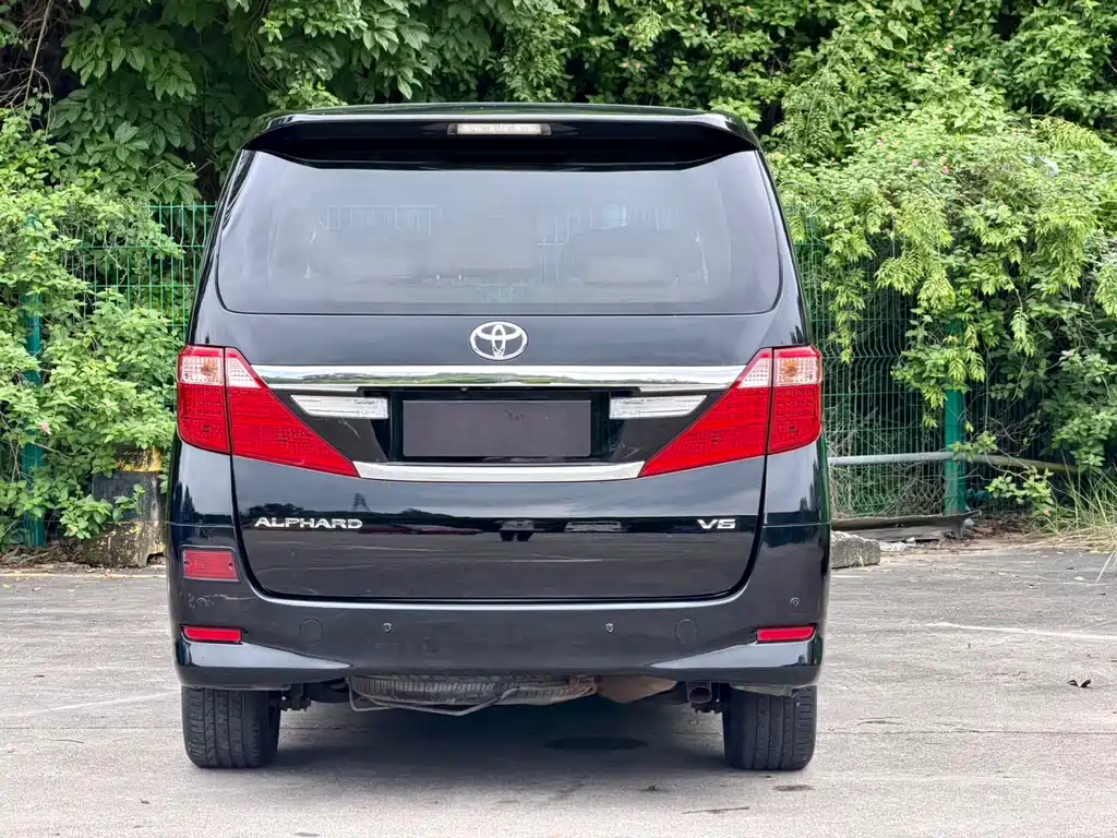Toyota Alphard 2012 — фото 4