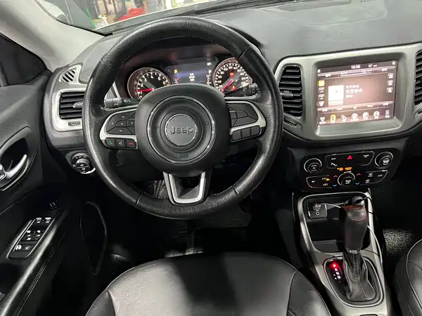 Jeep Compass 2017