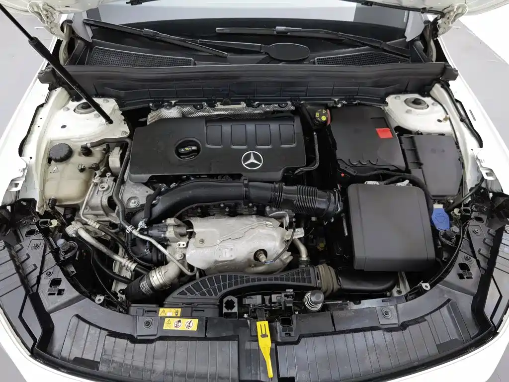 Mercedes-Benz GLB 2022