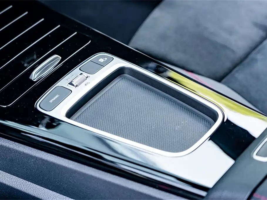 Mercedes-Benz CLA 2025 — фото 12