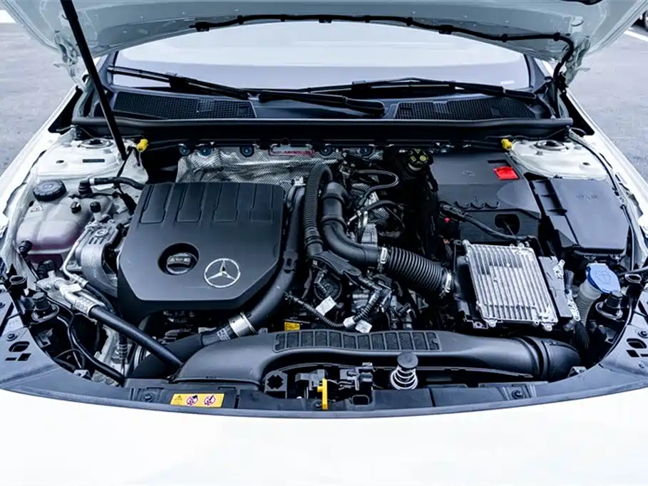 Mercedes-Benz CLA 2025 — фото 25