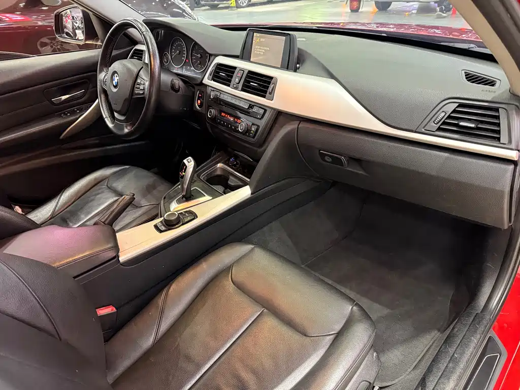 BMW 3 Series 2013 — фото 25