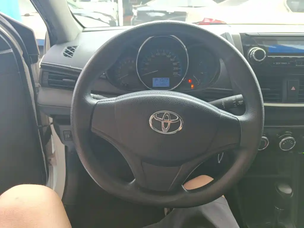 Toyota Vios FS 2018 — фото 11