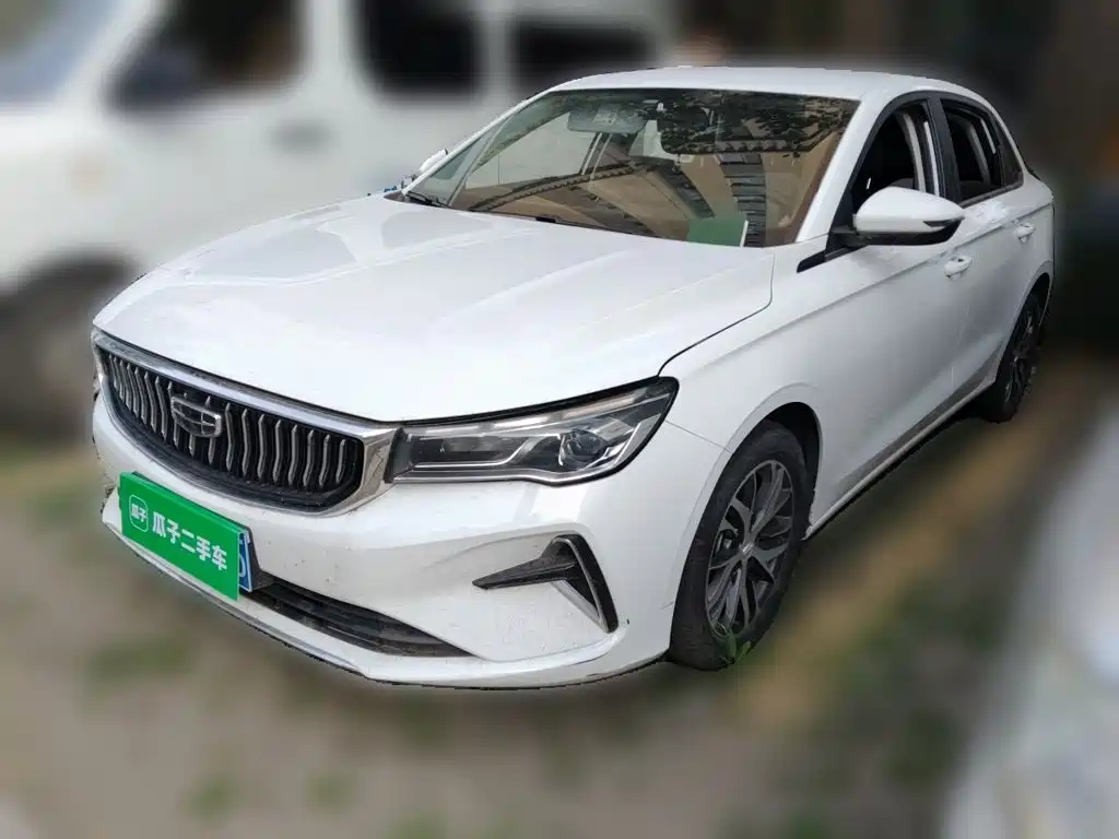 Geely Emgrand 2023