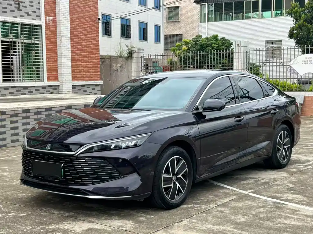 BYD Qin L 2024 — фото 1