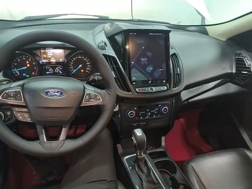 Ford Kuga 2019 — фото 10