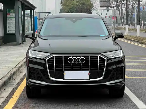 Audi Q7 2023